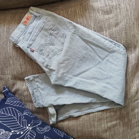 Levi's Pants - Levi striped jeans